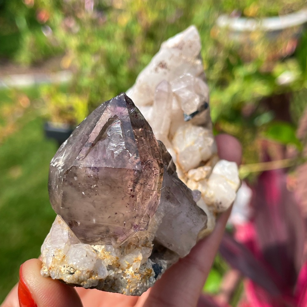 Hematite Included Amethyst Crystal Cluster ❣︎